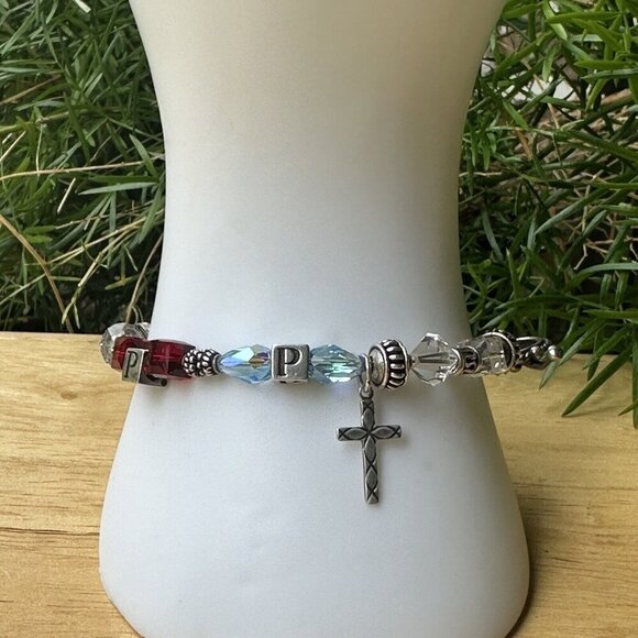 VTG Charm Bracelet Size 7 Block Letter Cross Glass Beads Colorful Sterling 18.7g - Picture 4 of 11
